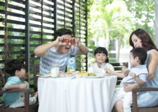 50+ تصاویر خانوادگی زیبا و دنج شاد