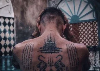 Koleksi corak tatu jimat Thai yang kebanyakan orang memilih untuk tatu