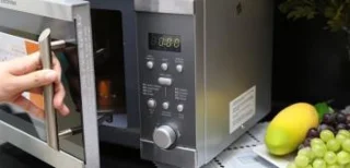 Why is the microwave not rotating?