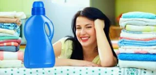 نحوه استفاده از نرم کننده پارچه برای حفظ لباس و ماشین لباسشویی