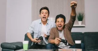 چگونه دوستان آنلاین را در PlayStation بشناسیم