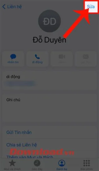 Petunjuk untuk mengubah layar panggilan di iPhone
