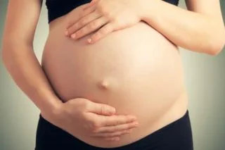 소년이나 소녀를 알기 위해 탯줄을 보는 방법은 태아의 성별을 알고 싶어하는 임산부를 제공합니다