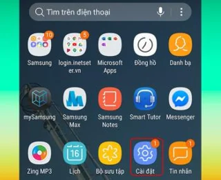 Samsung Galaxy J7 Plus에서 스 와이프하여 전화를 걸거나 문자를 보내는 방법