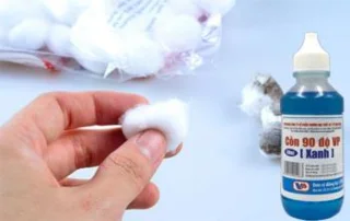 關於如何輕鬆去除手機殼和手機殼上的圓珠筆墨水污漬的說明