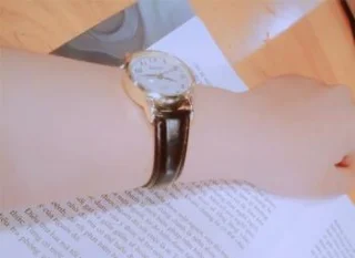 Apa maksud memberi jam tangan? Nasihat memilih jam tangan untuk setiap subjek