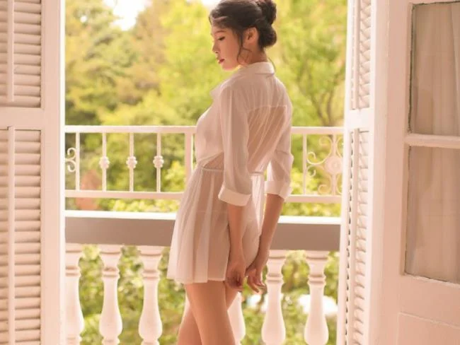 穿著睡衣的最美麗女孩的總結