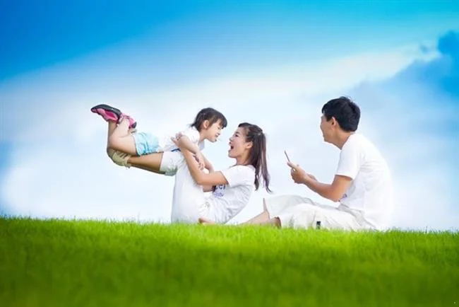 عکس خانوادگی زیبا و دنج شاد 