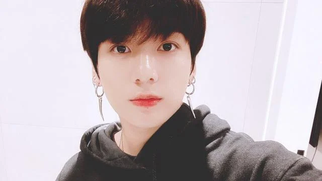 Ringkasan gambar Marshal Jungkook (BTS) yang paling indah