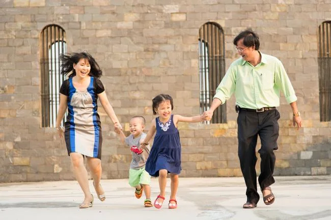 عکس خانوادگی زیبا و دنج شاد 