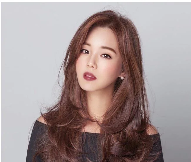 Ringkasan dari beberapa gaya rambut wanita paling panas hari ini