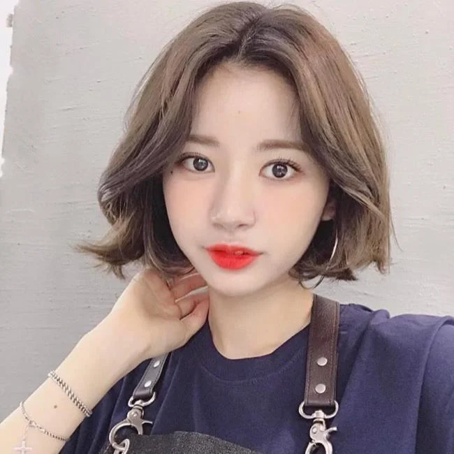 Ringkasan dari beberapa gaya rambut wanita paling panas hari ini