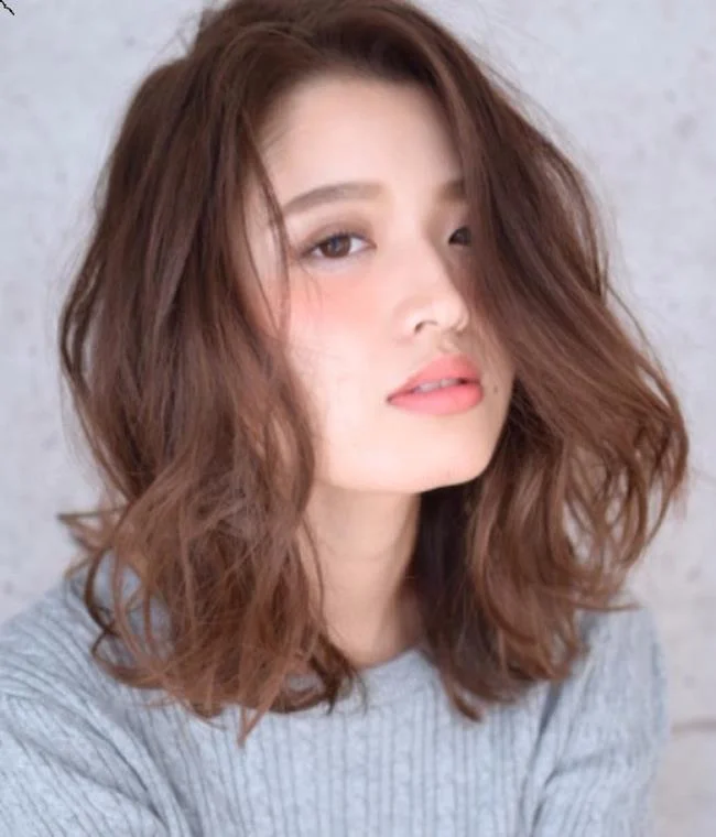 Ringkasan dari beberapa gaya rambut wanita paling panas hari ini
