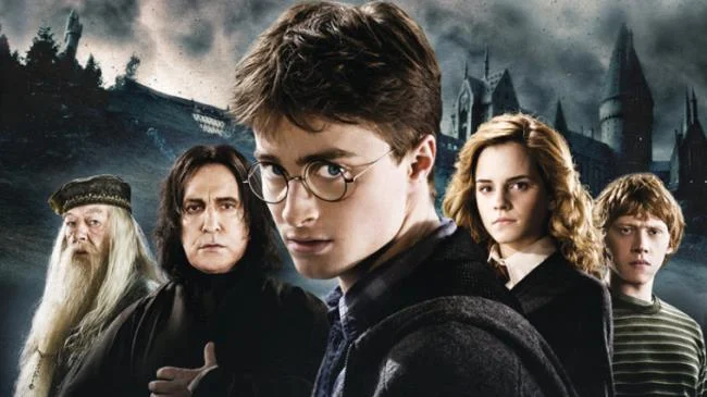 Ringkasan gambar Harry Potter yang paling indah
