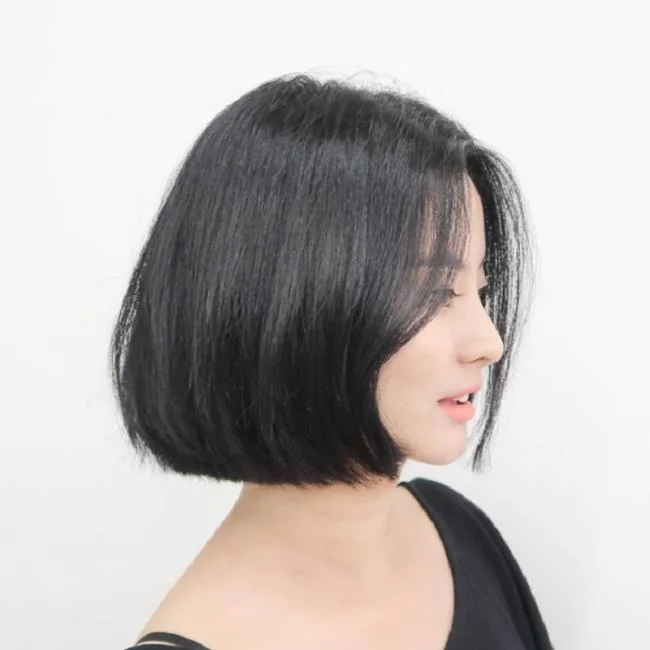 Menggabungkan gaya rambut pendek yang paling indah hari ini