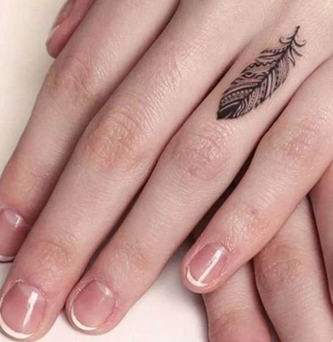 Koleksi tatu pergelangan tangan yang sangat unik untuk anda