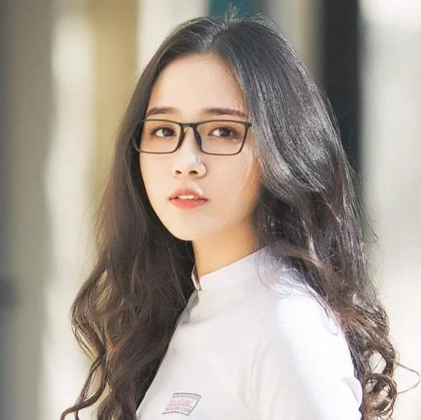 Summary of cute girls wearing extremely cute glasses
