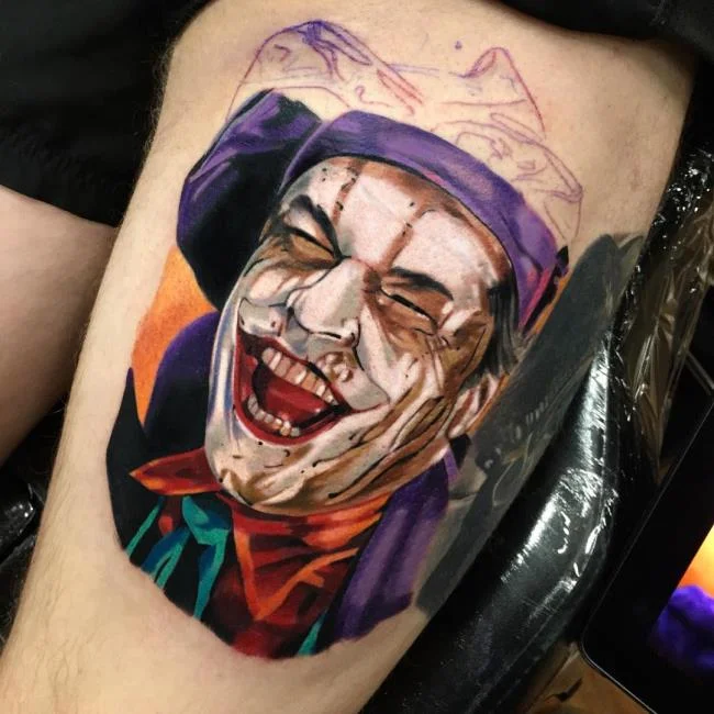 Koleksi pola tato Joker penuh misteri dan sangat menarik