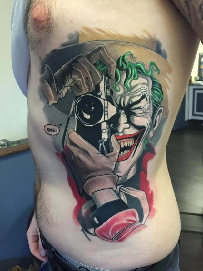 Koleksi pola tato Joker penuh misteri dan sangat menarik