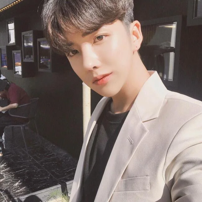 Gambar teratas Boy Hot Korea yang paling tampan hari ini