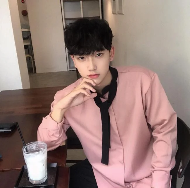 Gambar teratas Boy Hot Korea yang paling tampan hari ini