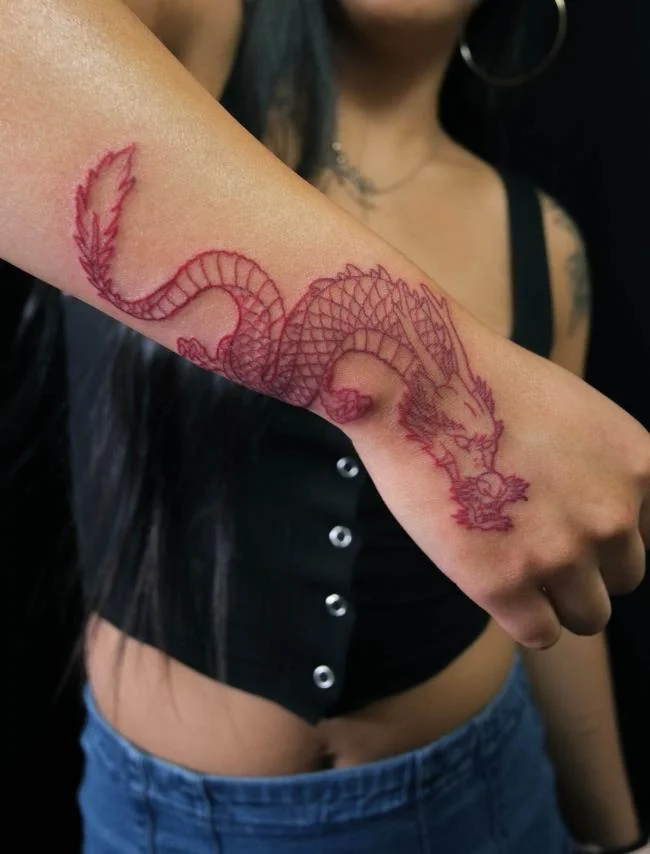 Koleksi 50 pola tato naga di lengan