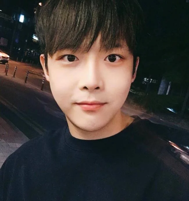 Gambar teratas Boy Hot Korea yang paling tampan hari ini