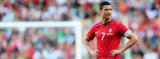 Koleksi gambar Cristiano Ronaldo CR7 yang paling indah