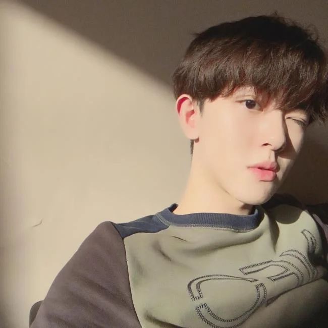 Gambar teratas Boy Hot Korea yang paling tampan hari ini