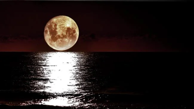 Koleksi gambar bulan yang paling indah