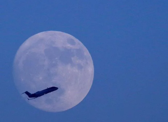 Koleksi gambar bulan yang paling indah