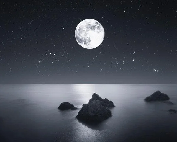 Koleksi gambar bulan yang paling indah