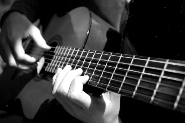 Koleksi gambar gitar yang paling indah