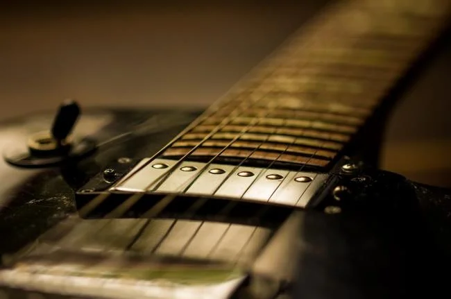 Koleksi gambar gitar yang paling indah