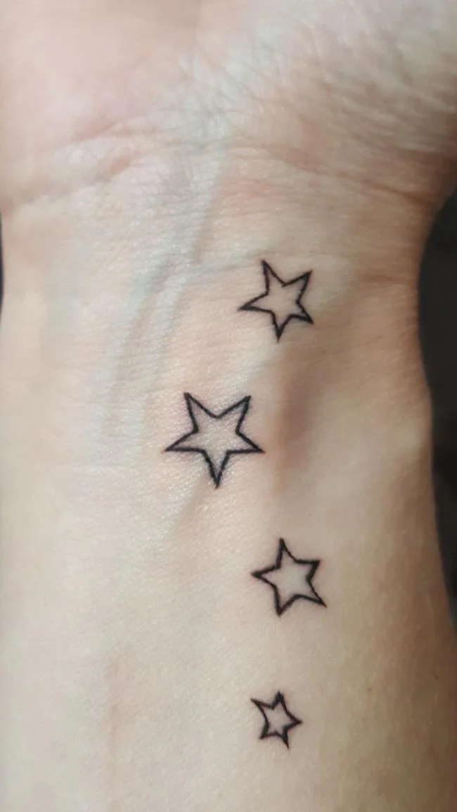 Koleksi corak tatu bintang kecil yang comel