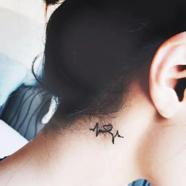 Recomienda más de 50 patrones de tatuaje de frecuencia cardíaca extremadamente significativos