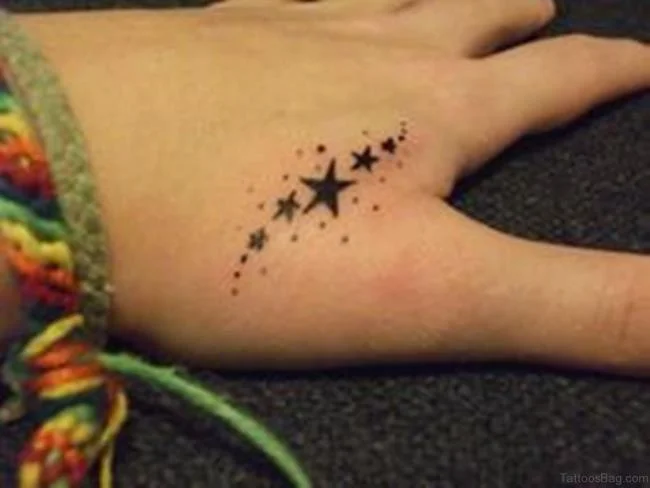 Koleksi corak tatu bintang kecil yang comel