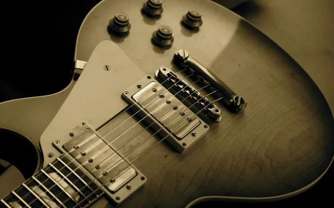 Koleksi gambar gitar yang paling indah