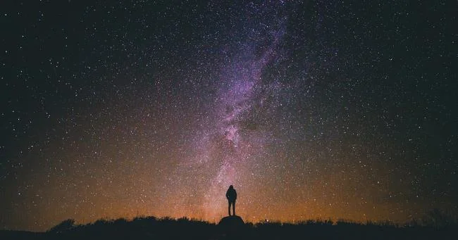 عکس هایی از آسمان شب زیبا و درخشان 