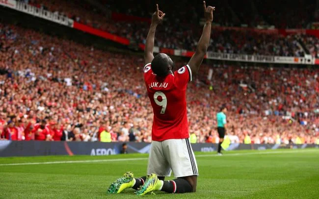 Koleksi kertas dinding Manchester United yang paling indah