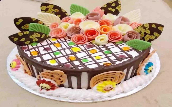 सबसे सुंदर जन्मदिन का केक का सेट