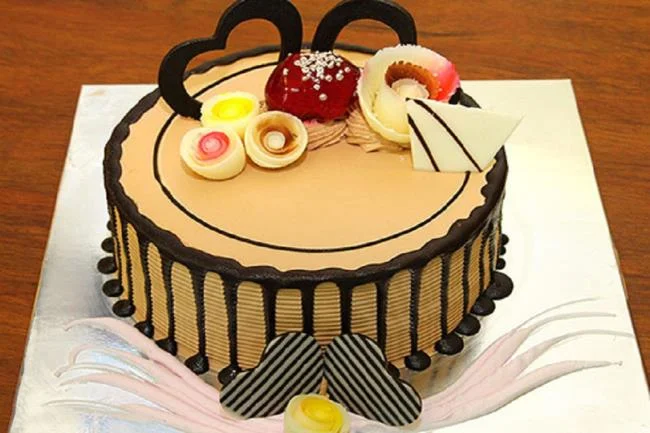 सबसे सुंदर जन्मदिन का केक का सेट