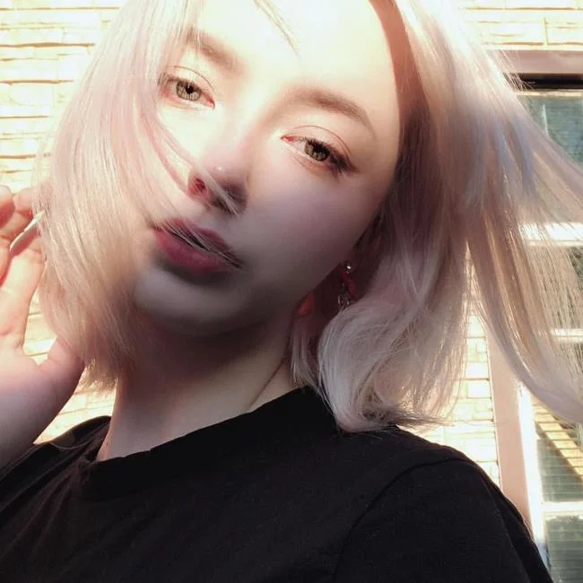 Ringkasan Gadis Eropah-Amerika yang paling cantik