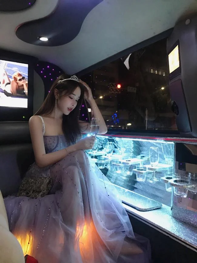 Ringkasan dari Hot Girl Cina paling indah