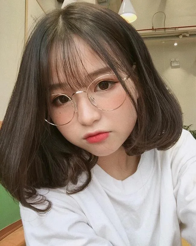 Koleksi gambar gadis pelajar comel yang comel