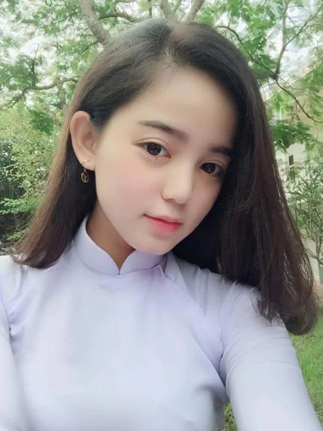 Koleksi gambar gadis pelajar comel yang comel
