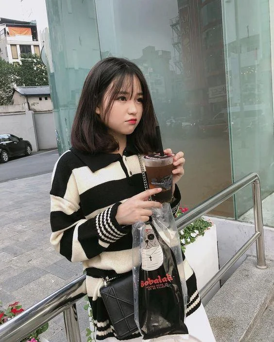 Foto pelajar perempuan panas
