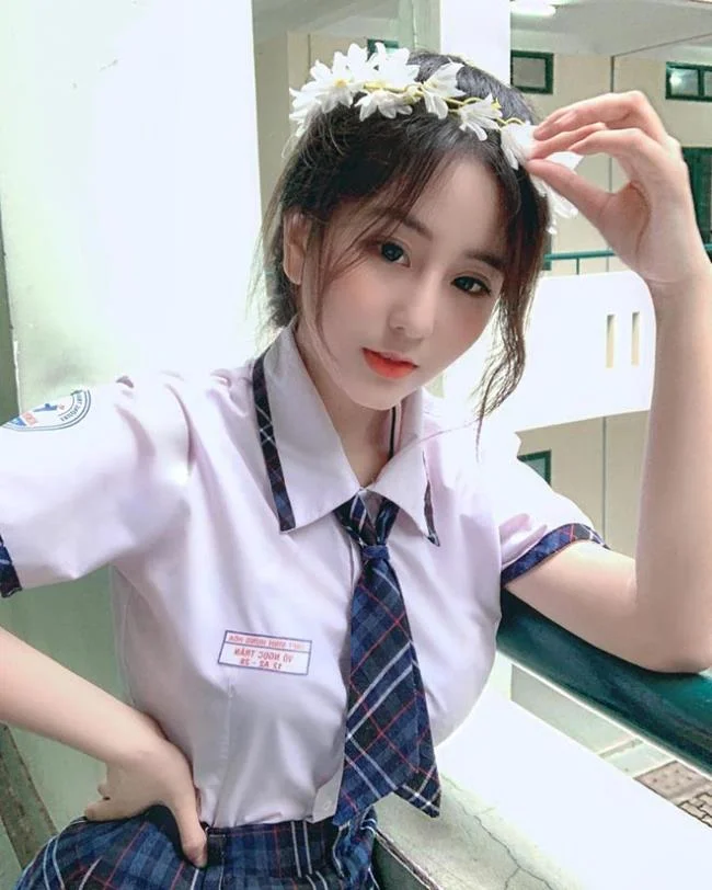 Koleksi gambar gadis pelajar comel yang comel