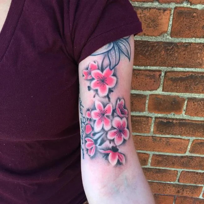 Colección de 50 muestras de tatuajes de sakura extremadamente hermosos y de calidad