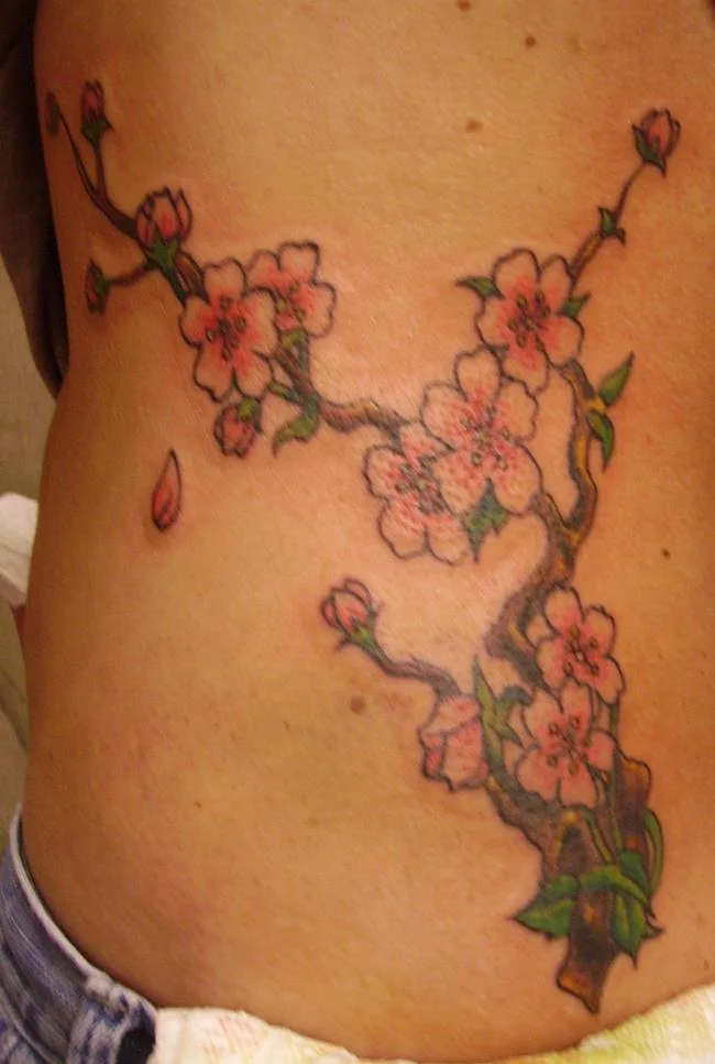 Colección de 50 muestras de tatuajes de sakura extremadamente hermosos y de calidad